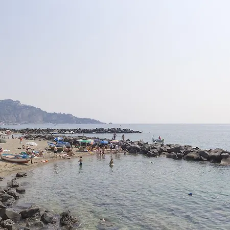 Casa Martina Apartment Giardini Naxos